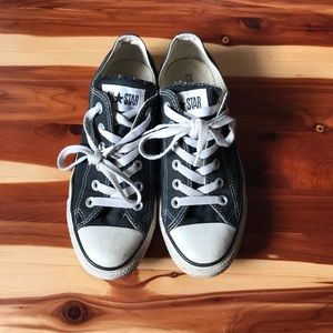 Black Converse
